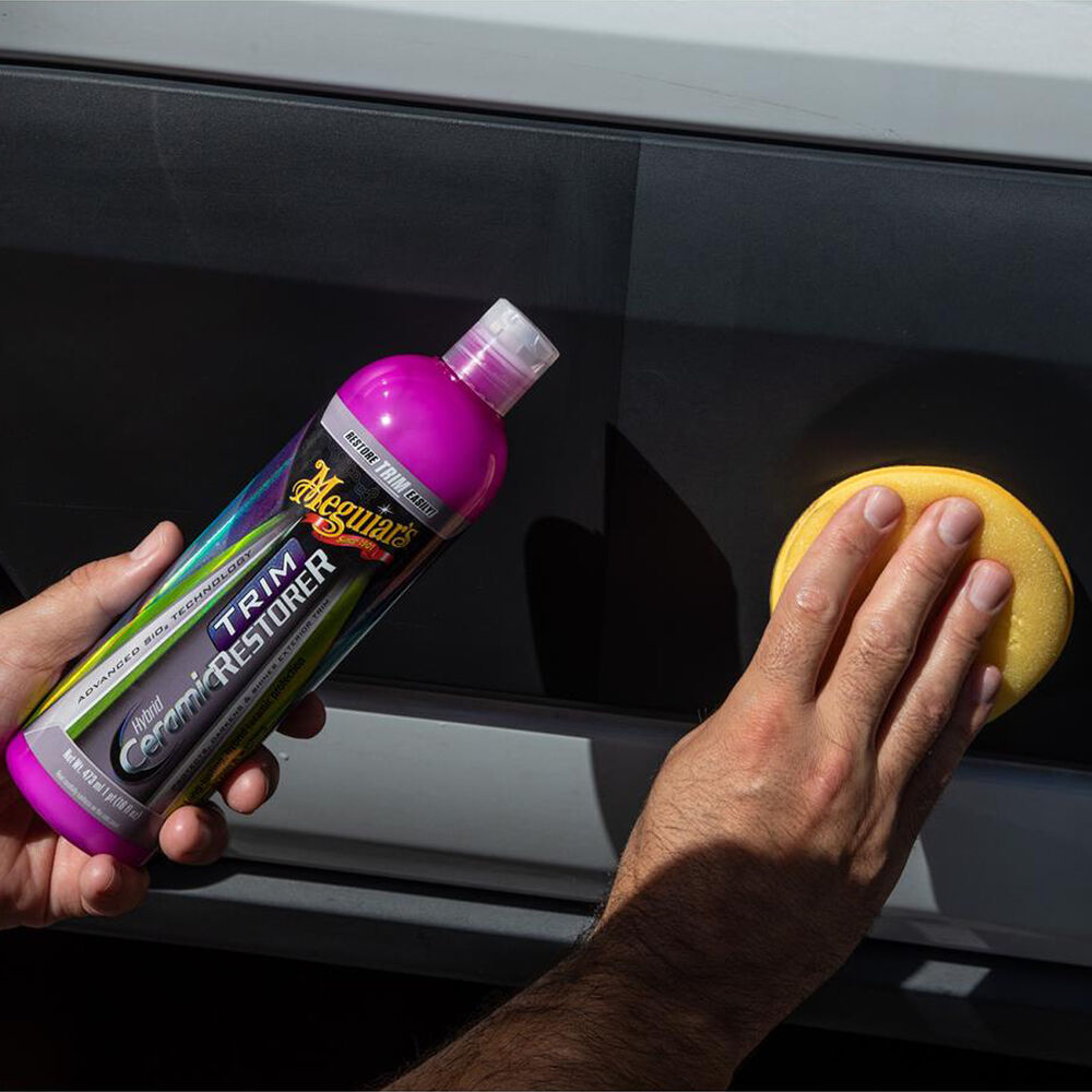 Meguiars Hybrid Ceramic Trim Restorer 473mL