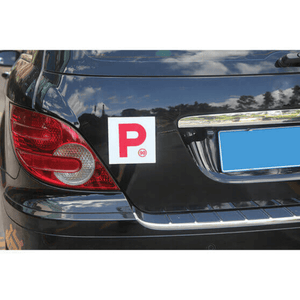 Magnetic P Plates White & Red P - 90 Speed